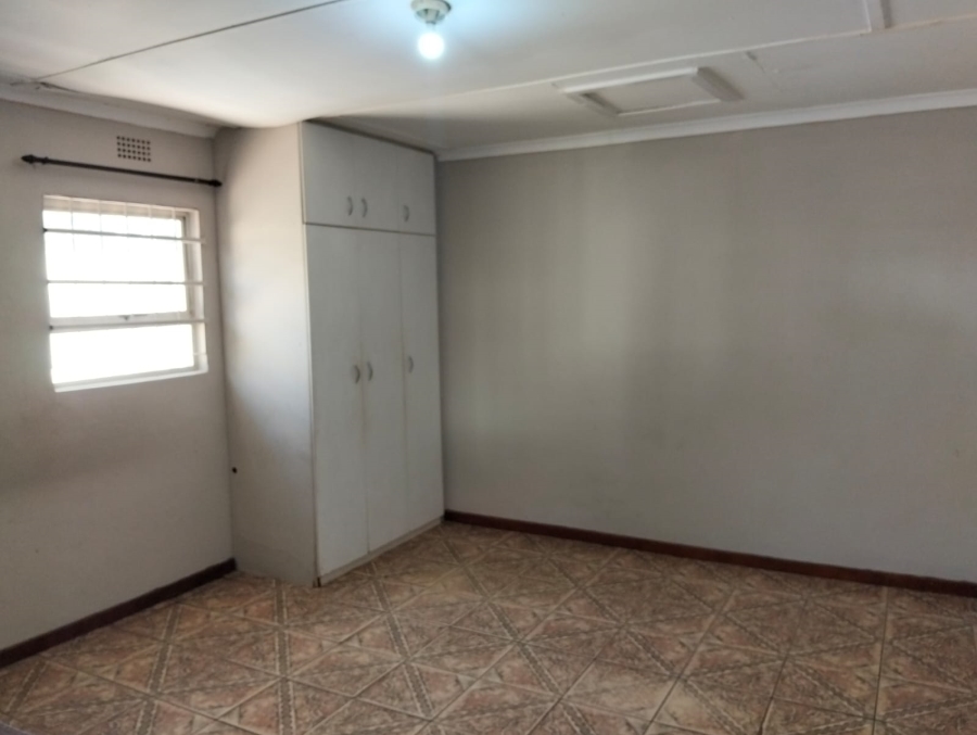 To Let 1 Bedroom Property for Rent in Mthata Eastern Cape